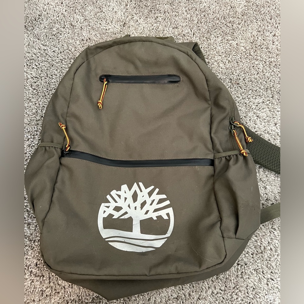 Backpack - Picture 1 of 3
